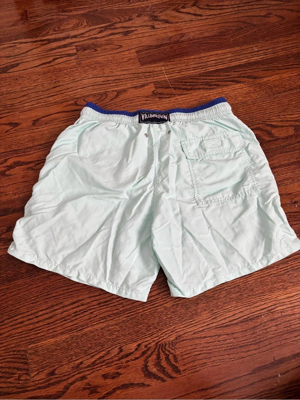 Vilebrequin Men's Mint Swim Trunks with Navy Trim Size Medium